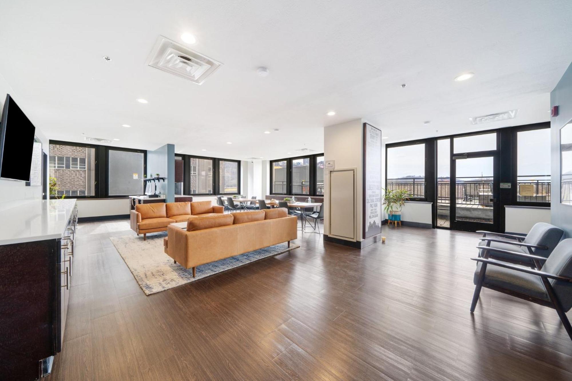 Vibrant Luxury Prime Location 24-7 Onsite Parking Gym Lounge Leilighet Pittsburgh Eksteriør bilde